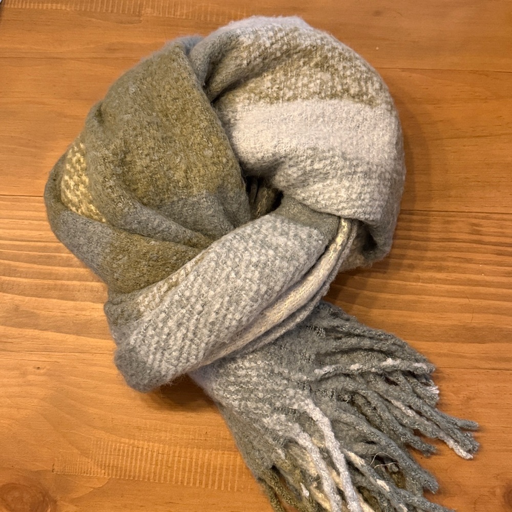 Cozy Green and Gray Fringed Scarf